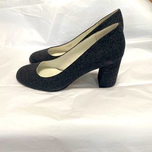 Betty muller Suede Grey Pump size 7.5